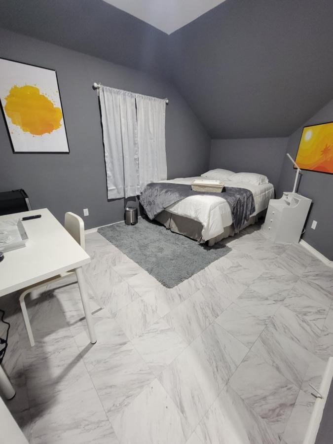 Nice & Cozy Bedroom At Gp'S Grand Prairie Exterior foto
